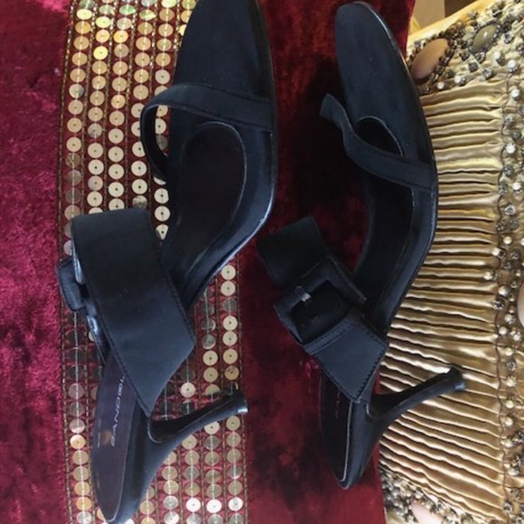 Bandolino Black Fabric Slip On Sandal Size 9 - Picture 5 of 13